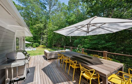 30 23-9 Bull Path Close East Hampton 0856 Deck