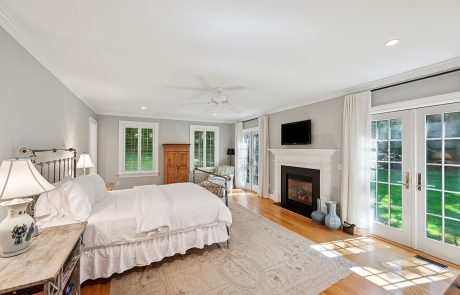 11-18-26 Harrison St Sag Harbor 5739