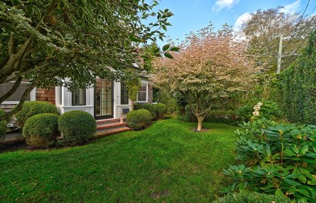 2-95 Fordham Rd front 2