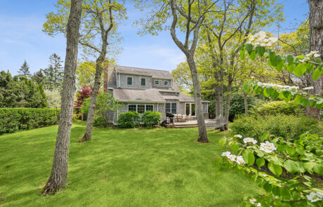 10-25 Carver St Sag Harbor 6260 Rear