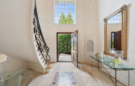 G-43-54 Cobb Isle Rd Water Mill 9123 Foyer